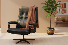 Load image into Gallery viewer, Eén vintage zwart lederen draaistoel Zweden 1970 (#22565)