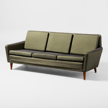 Load image into Gallery viewer, Luxe vintage sofa van Dux