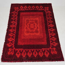Load image into Gallery viewer, RYAMATTA, “Scotland”, red, Gösta Svensson Textil AB, 1950/60s