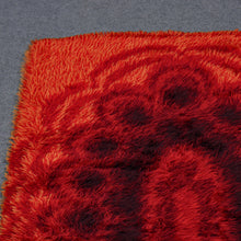 Load image into Gallery viewer, Vintage RYAMATTA, ORANGE/RED (150x92) 1960'S. Sweden