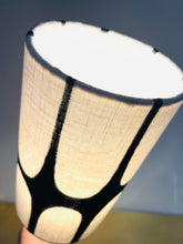 Load image into Gallery viewer, Handgemaakte schemerlamp ( zwart wit)