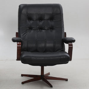Set van twee vintage zwart lederen draaistoelen, Zweden 1970 (#22566)