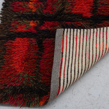 Load image into Gallery viewer, Vintage wollen vloerkleed Ryamatta, Zweden 1960 (344)