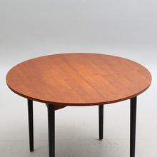Load image into Gallery viewer, Set Vintage teak eetkamer tafel met 4 stoelen (123)
