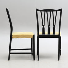Load image into Gallery viewer, Set Vintage teak eetkamer tafel met 4 stoelen (123)