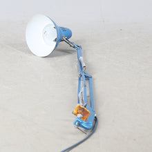 Load image into Gallery viewer, Vintage bureau lamp Zweden rond 1960