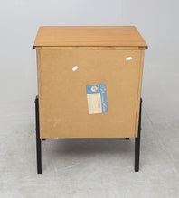 Load image into Gallery viewer, Vintage ladenkastje, Zweden 1960