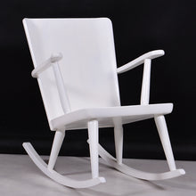 Load image into Gallery viewer, Vintage houten schommelstoel Goran Malmvall &quot;Svensk fur&quot;, Karl Andersson &amp; söner Zweden 1960