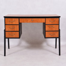 Load image into Gallery viewer, Vintage teak bureau. Zweden jaren 60 (#187)