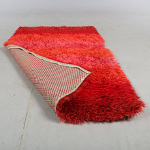 Load image into Gallery viewer, Vintage wollen vloerkleed Ryamatta, Zweden 1960-70 (#233)