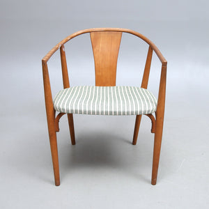 Unieke handgemaakte houten armstoel, Zweden 1960