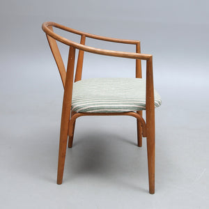 Unieke handgemaakte houten armstoel, Zweden 1960