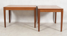 Load image into Gallery viewer, Twee vintage teakhouten bijzet tafeltjes (#276) Zweden 1970