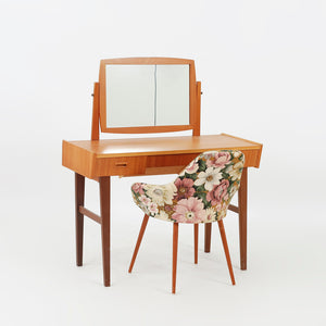 Vintage teak make-up tafel met spiegel en stoel ,Zweden 1950 (#22523)